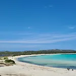 Διαμέρισμα Bilocale Geranium San Teodoro (Sardinia)